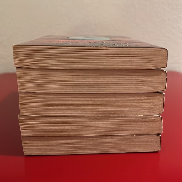 The Chronicles of Narnia Partial Set - Picture 10 of 13